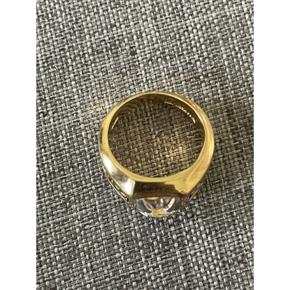 10K Gold Plated Mens Fashion Simulated Diamond Cubic ZIRCONIA CZ Ring Size 7.5 - Picture 2 of 9